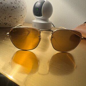 Ray-Ban RB3857 FRANK